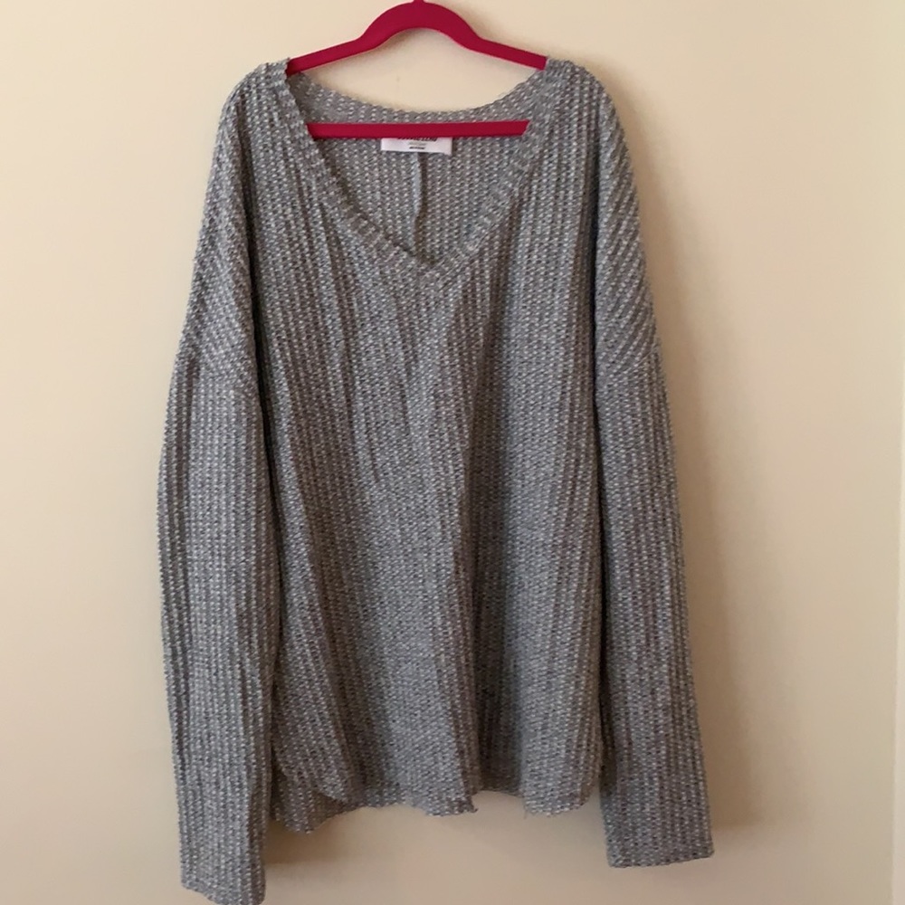 Double Zero Lovely Large Grey Long Sleeve Top